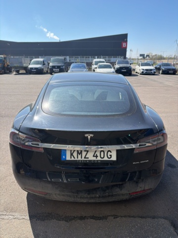1351424-4 Tesla Model S Long Range AWD, 423hk, -2020 (repobjekt)