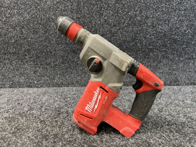 1430545-1 Borrhammare Milwaukee M18 CHX