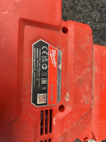 1428093-6 Dammutsug Milwaukee M18 CDEX