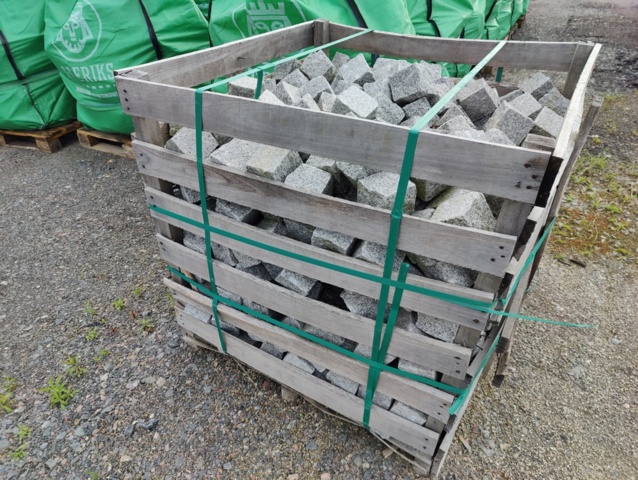 1095088-5 Gatsten Granit 8/11 ca 5 m2