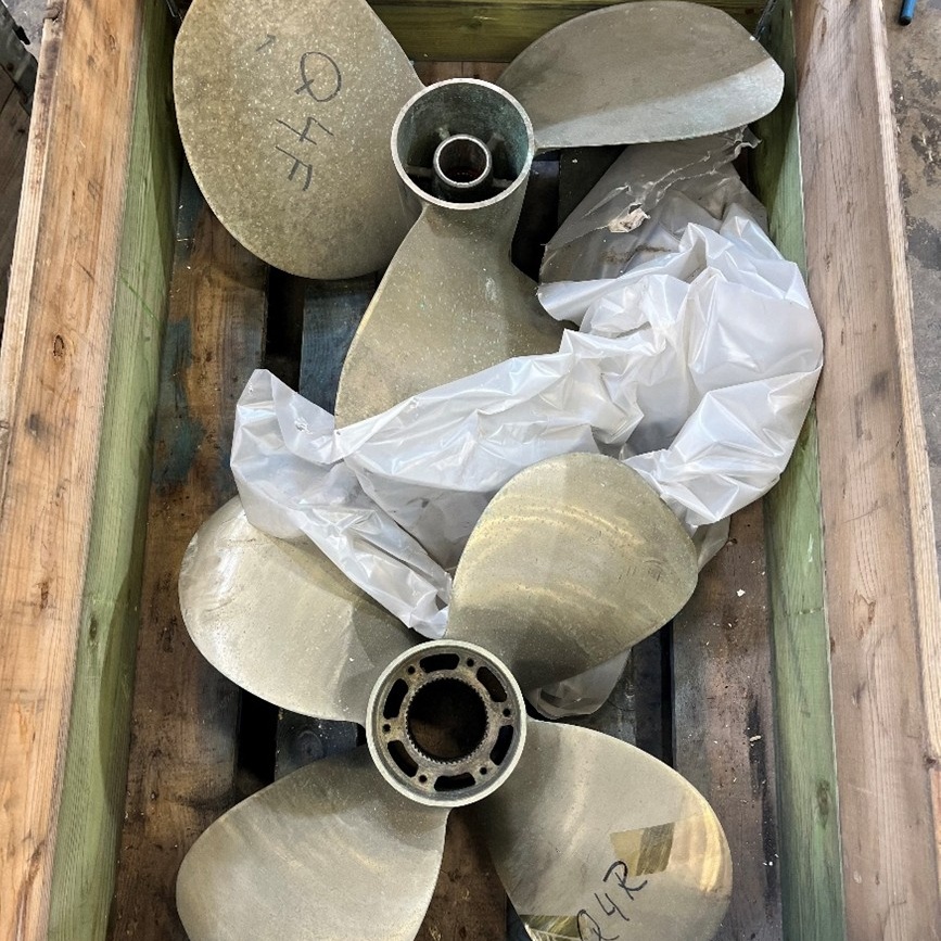 1522952-1 Propeller set (IPS) Q 4F 8B & Q 4R 8B - Volvo Penta