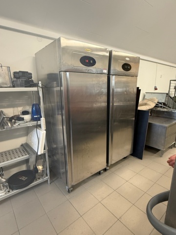 Restaurangfrysskåp Tefcold RF710