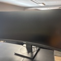 1505844-4 Office furniture - 4 desks, 4 screens, etc.