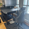 1505844-11 Office furniture - 4 desks, 4 screens, etc.