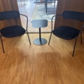 1505863-4 Karmstolar och sidobord