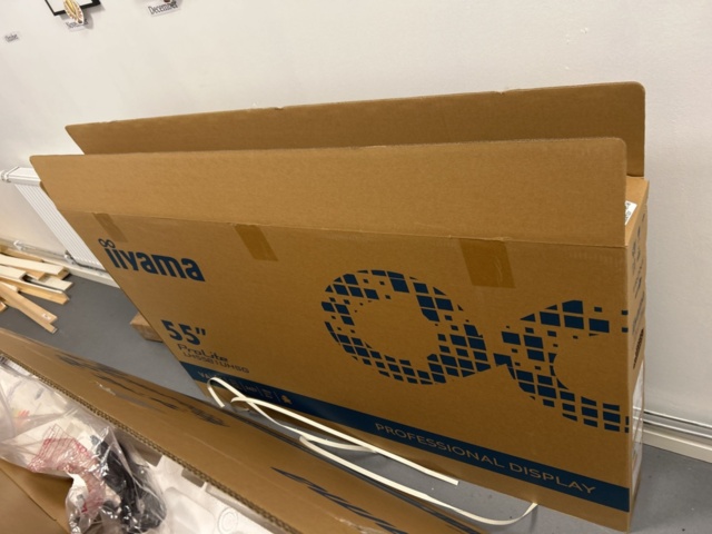 1504137-1 Screen 55” - iiyama ProLite LH5581UHSG (New in box)