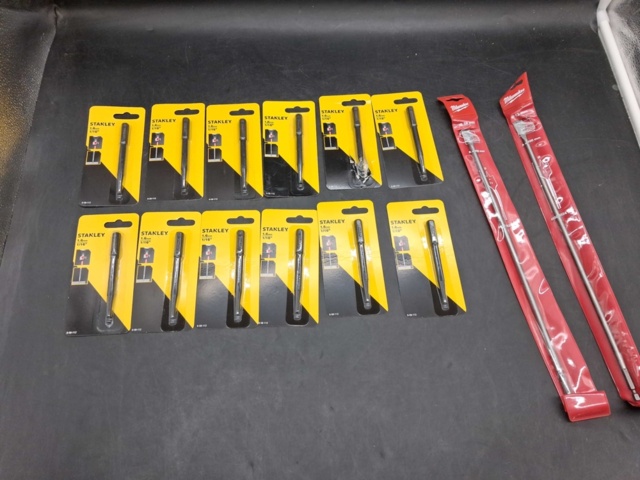 1522204-1 Hole Punches & Spade Drills - Stanley, Milwaukee