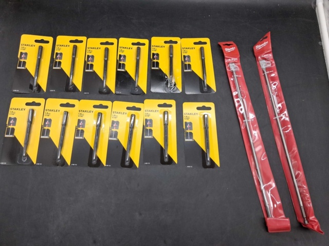 1522204-2 Hole Punches & Spade Drills - Stanley, Milwaukee