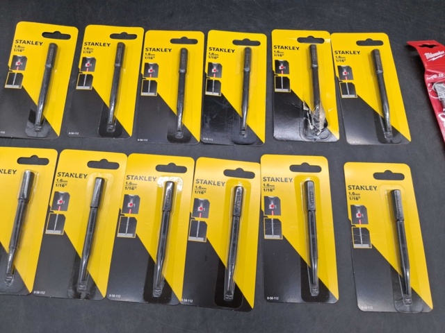 1522204-3 Hole Punches & Spade Drills - Stanley, Milwaukee