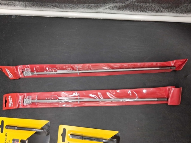 1522204-5 Hole Punches & Spade Drills - Stanley, Milwaukee