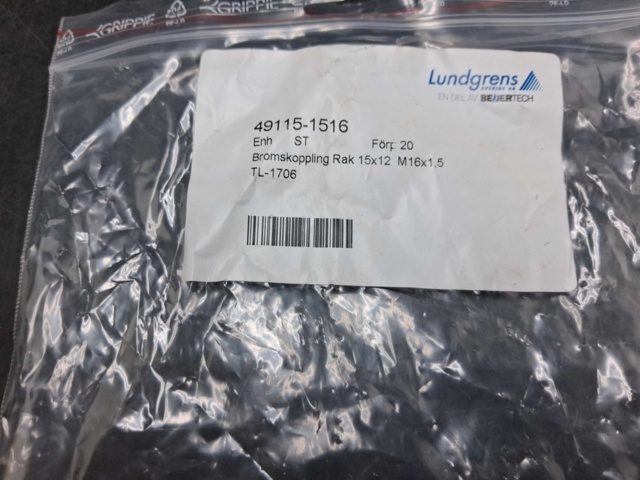 1523095-2 Bromskoppling rak - 20 st, 15x12, M16x1,5