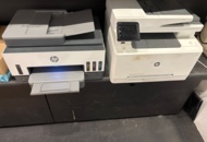 1482563 Printer 2 pcs and table