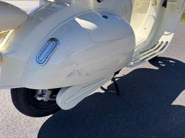 1430367-6 El- moped