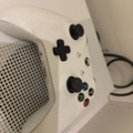 1505888-8 Spelkonsol med handkontroll - Microsoft Xbox One S - 2016