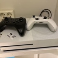1505888-1 Spelkonsol med handkontroll - Microsoft Xbox One S - 2016