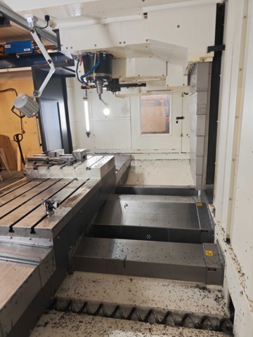 1485151-20 Multi-function machine YCM NXV1680B -2023 (only 197 hours)