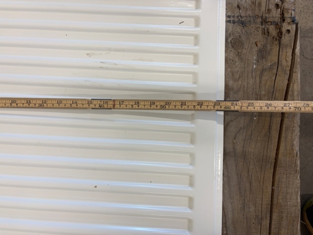 1430372-5 Radiator 1200x600mm