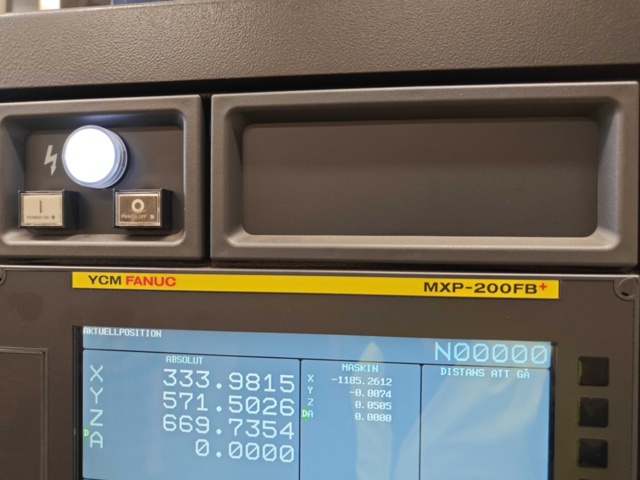 1485151-6 Multi-function machine YCM NXV1680B -2023 (only 197 hours)