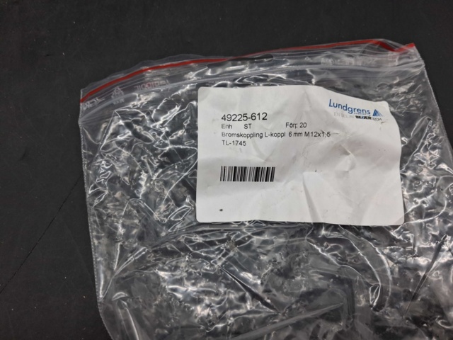 1523132-2 Bromskoppling L-koppling, 10 st - SIRIT, 6 mm, M12x1,5