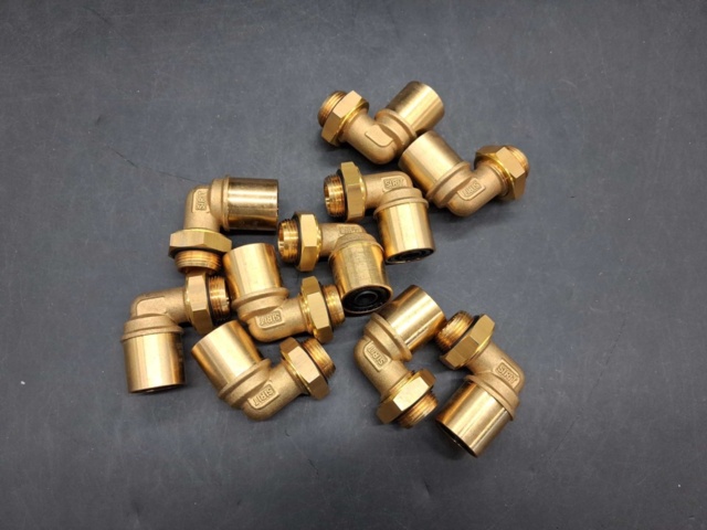 Bromskoppling, 10 st - SIRIT, vinkel 15x12, M22x1,5