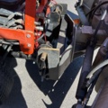 1363447-37 Kompakttraktor/redskapsbärare med frontlastare och redskap - Kubota 2410 - 2005