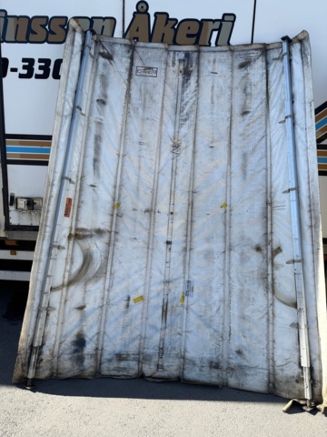 1519117-3 Partitions for refrigerated/freezer trucks & cargo supports