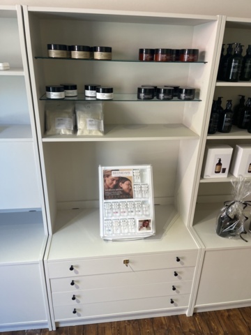 1277287-3 Salon equipment, machines and beauty products - Meraki, Medik8, XLash and others.