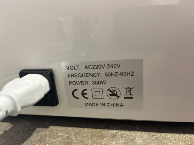 1277287-17 Salon equipment, machines and beauty products - Meraki, Medik8, XLash and others.