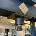 1457688-5 Verkstadspress 40 ton