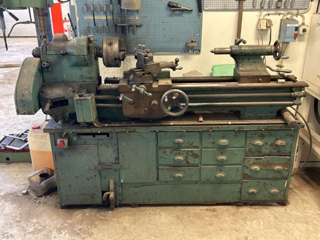 1457690-1 Äldre metallsvarv