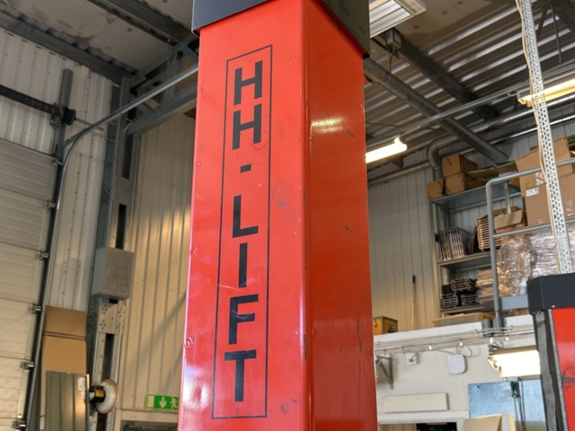 1457693-4 Vehicle lift - Elwis Autotechnic A/S HH 225