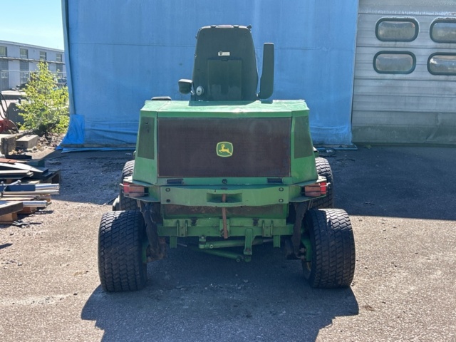 1457697-4 Riding mower - John Deere 1505 -2005