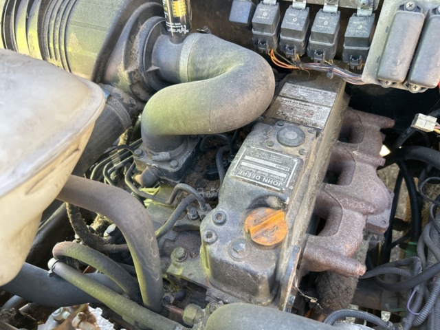 1457697-14 Riding mower - John Deere 1505 -2005