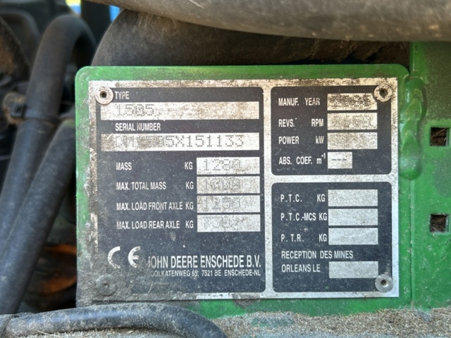1457697-15 Riding mower - John Deere 1505 -2005