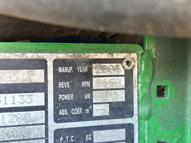 1457697-16 Riding mower - John Deere 1505 -2005