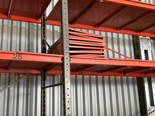 1457699-6 Pallställage 3 sektioner