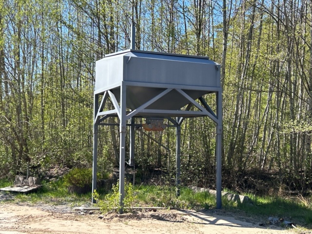 1457704-2 Salt/Sand Silo