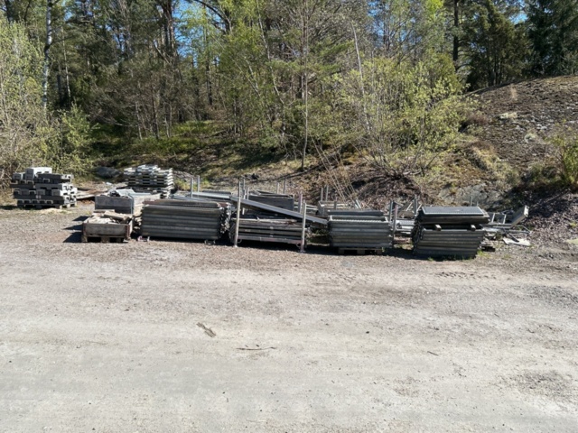 1457708-2 Parti med ställningsmaterial