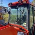 1363447-51 Kompakttraktor/redskapsbärare med frontlastare och redskap - Kubota 2410 - 2005
