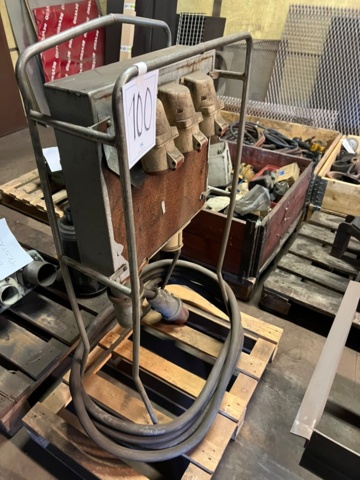 1524100-1 Electrical switchboard