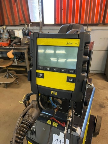 1524115-5 MIG welder ESAB Mig U5000i