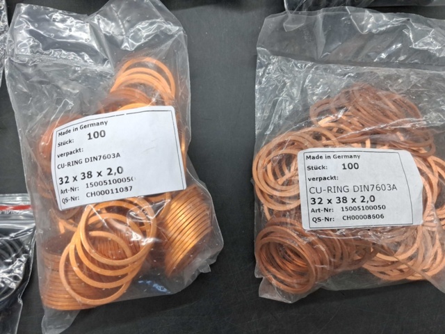 1525255-2 Packningar & AMP-kontakter, parti - AMP, CU-RING