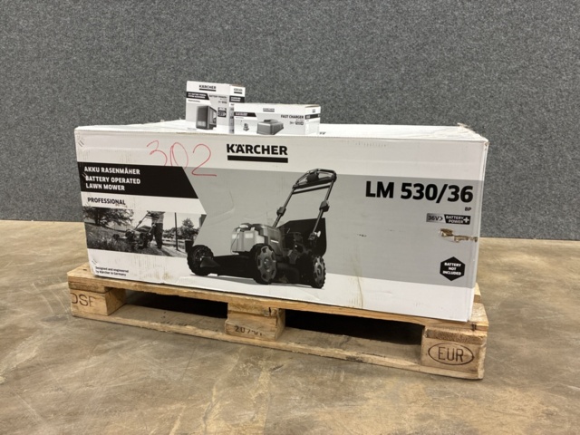 1526362-2 Trådlös gräsklippare Kärcher med batteri & laddare