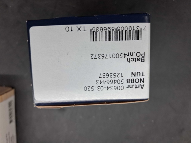 1525273-5 Wood screw & Allen screw - Arvid Nilsson, RIGHT