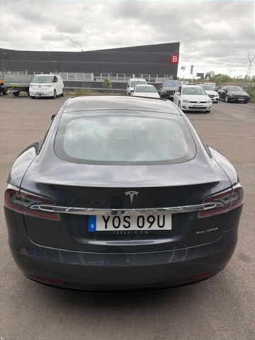 1357538-4 Tesla Model S Long Range AWD, 423hp -2019