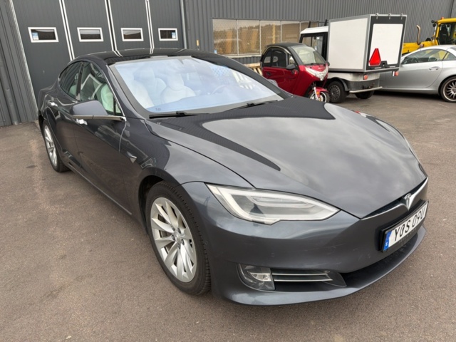 1357538-7 Tesla Model S Long Range AWD, 423hp -2019