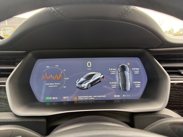 1357538-32 Tesla Model S Long Range AWD, 423hp -2019