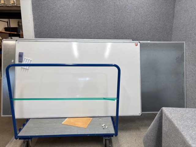 1497444-2 Whiteboardtavlor 4 st