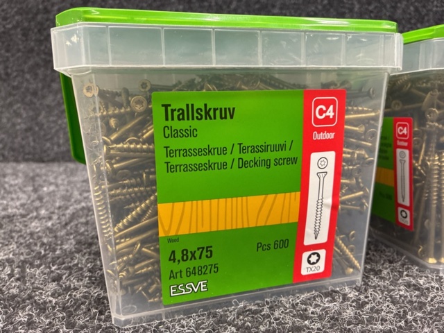 1526063-2 2 st Förpackningar Trallskruv 4,8x75, Essve
