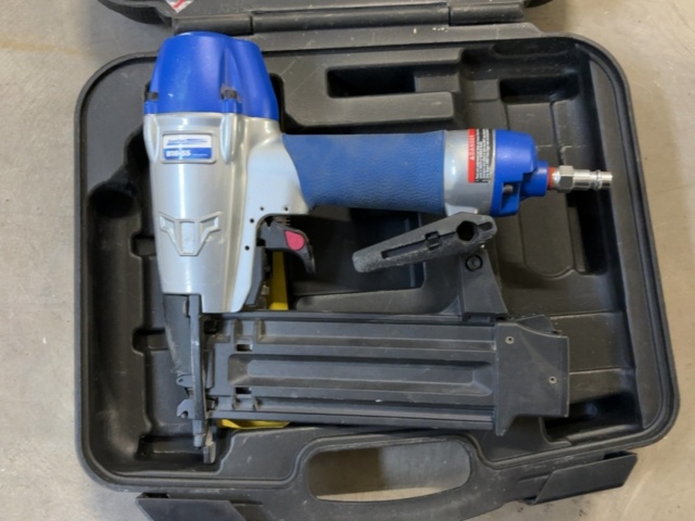 1499658-3 Dyckertpistol med tillbehör - ScanFast BTB-55